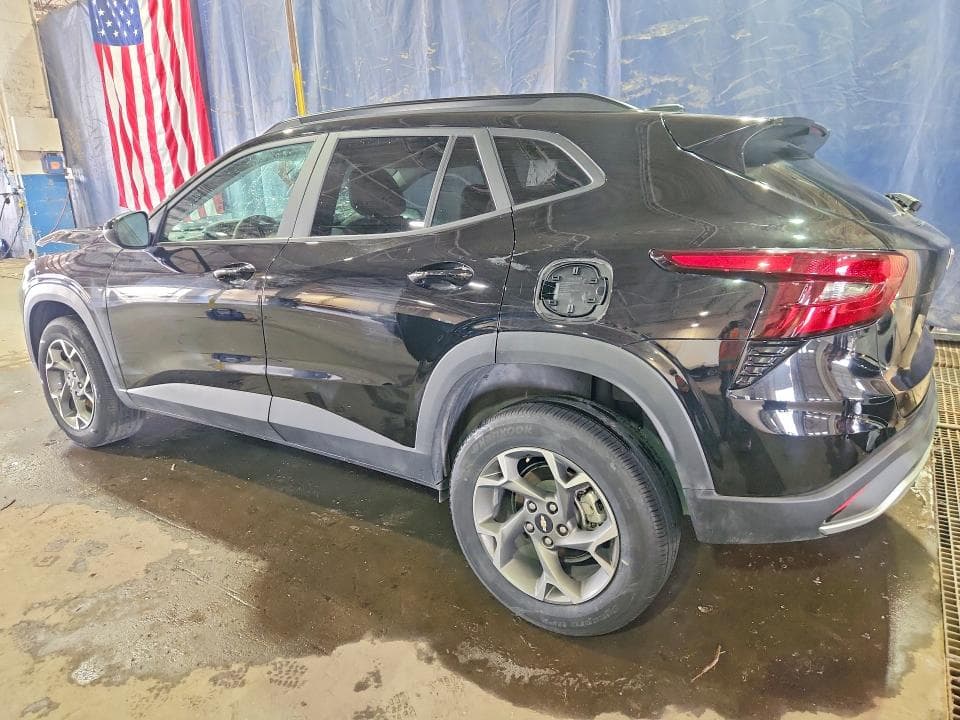 2025 CHEVROLET TRAX 1LT 2