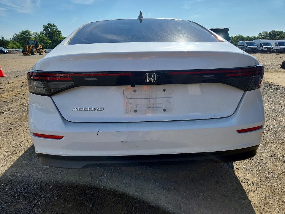 2024 HONDA ACCORD LX 6