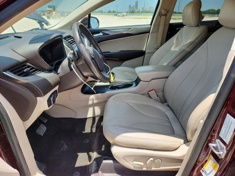 2018 LINCOLN MKC PREMIERE 7