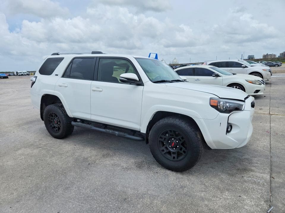2023 TOYOTA 4RUNNER SR5 PREMIUM 4