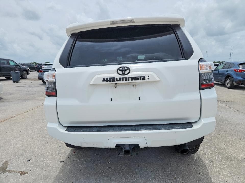 2023 TOYOTA 4RUNNER SR5 PREMIUM 6