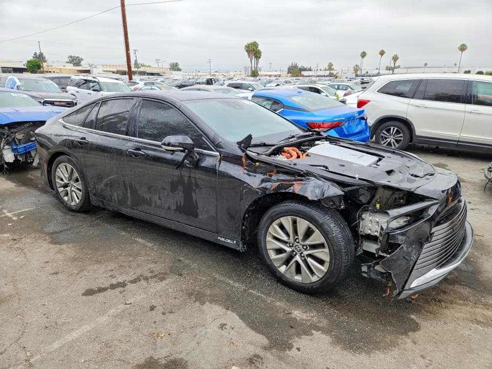 2022 TOYOTA MIRAI XLE 4