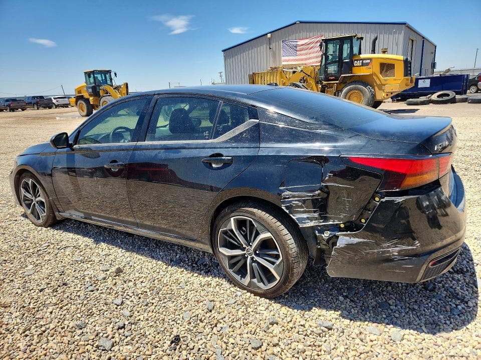 2023 NISSAN ALTIMA SR SR 2