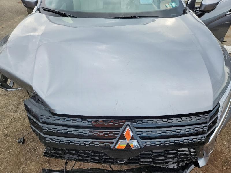 2024 MITSUBISHI ECLIPSE CROSS SE 12