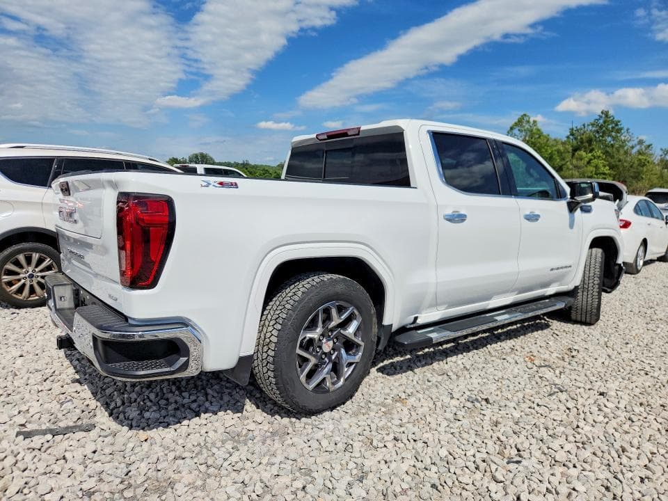 2025 GMC SIERRA K1500 SLT 3