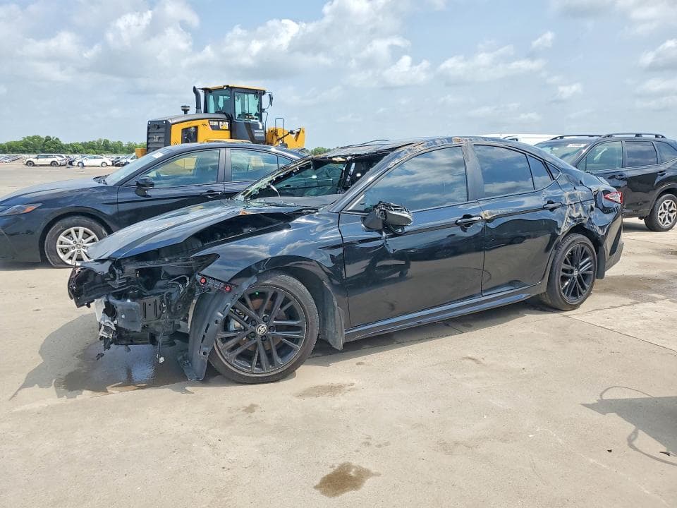 2025 TOYOTA CAMRY SE SE - 1