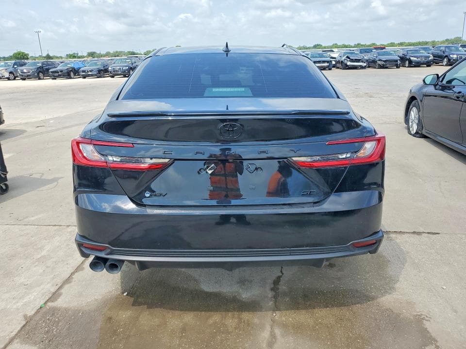 2025 TOYOTA CAMRY SE SE 6