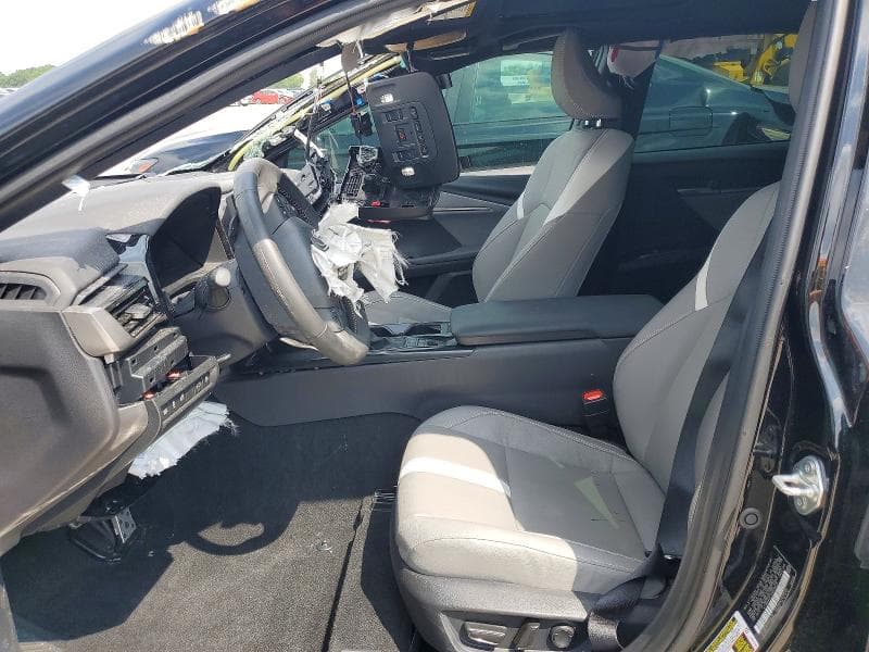 2025 TOYOTA CAMRY SE SE 7