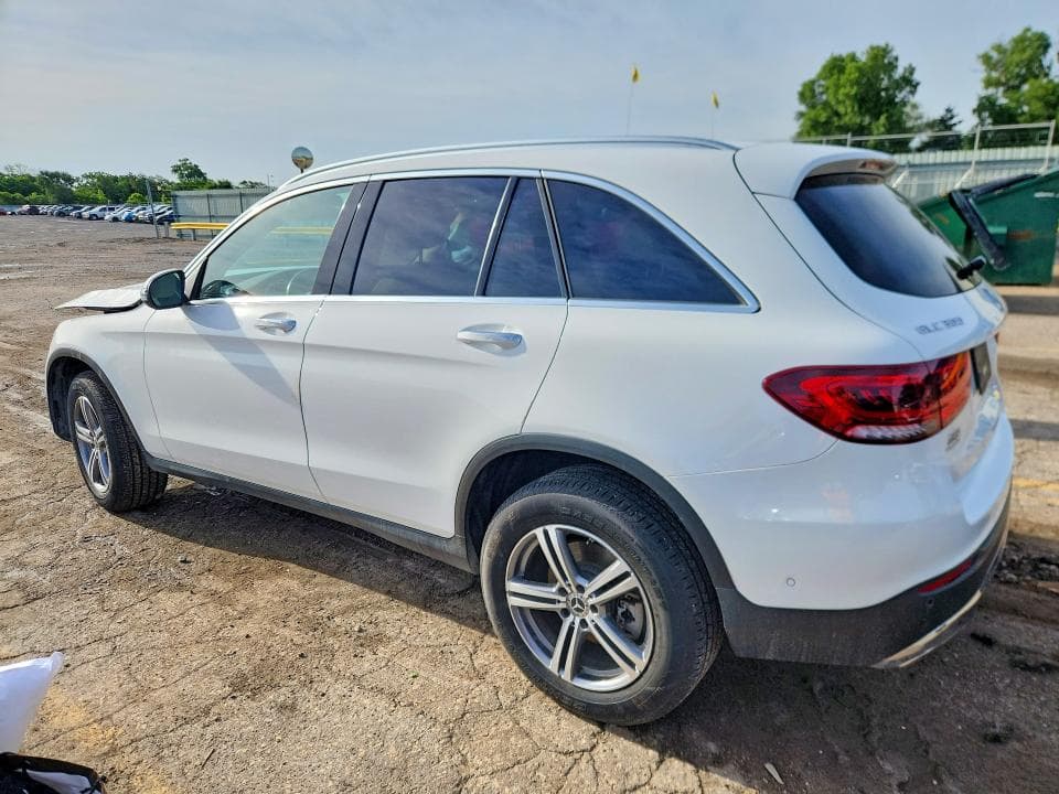 2022 MERCEDES-BENZ GLC 300 4MATIC 2