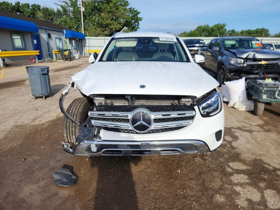 2022 MERCEDES-BENZ GLC 300 4MATIC 5
