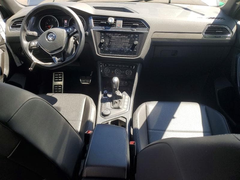 2021 VOLKSWAGEN TIGUAN SE 8