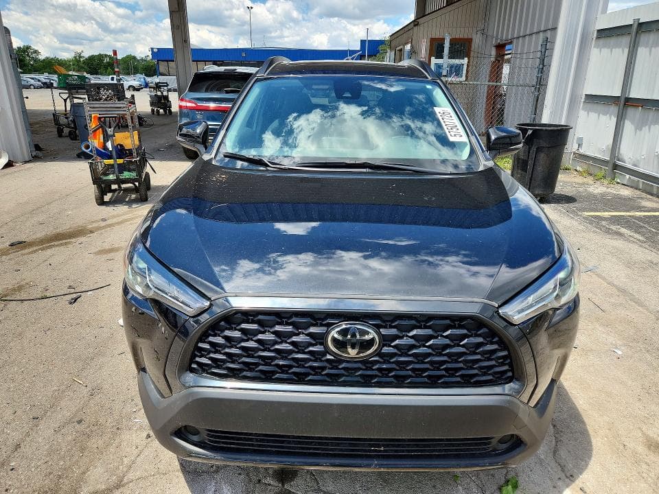 2022 TOYOTA COROLLA CROSS LE LE 5