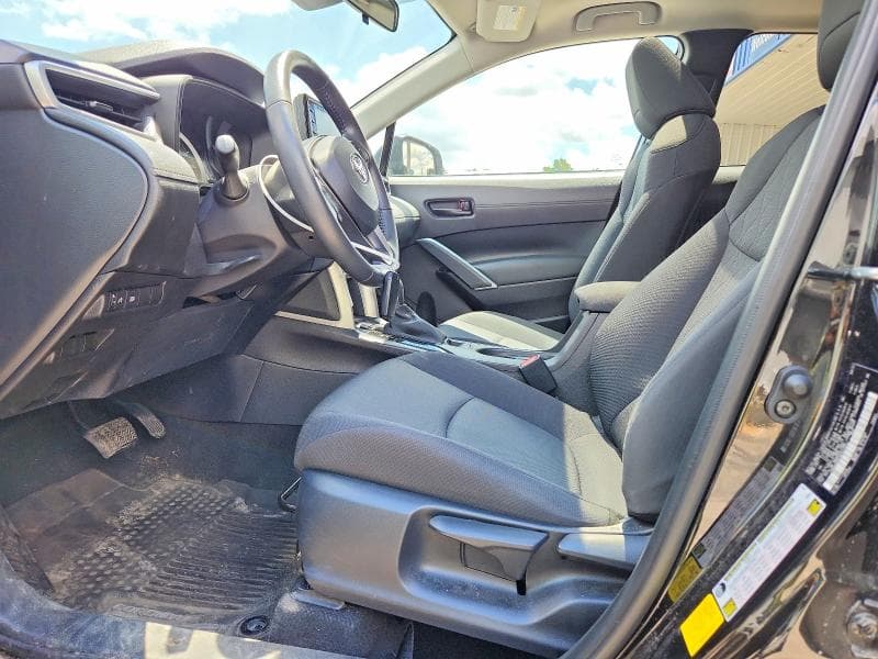 2022 TOYOTA COROLLA CROSS LE LE 7