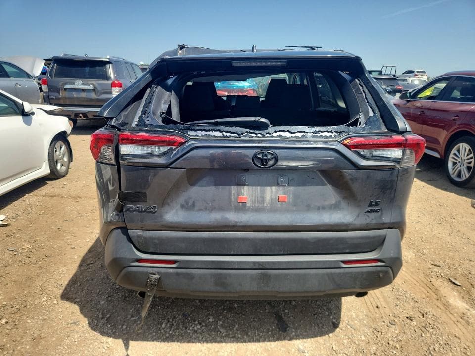 2021 TOYOTA RAV4 LE 6