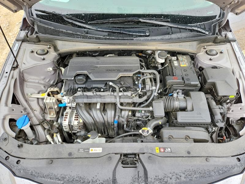 2025 HYUNDAI ELANTRA SE 11