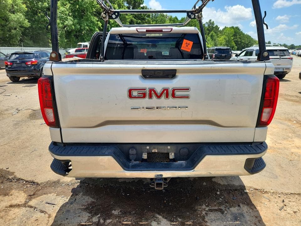 2022 GMC SIERRA K1500 6