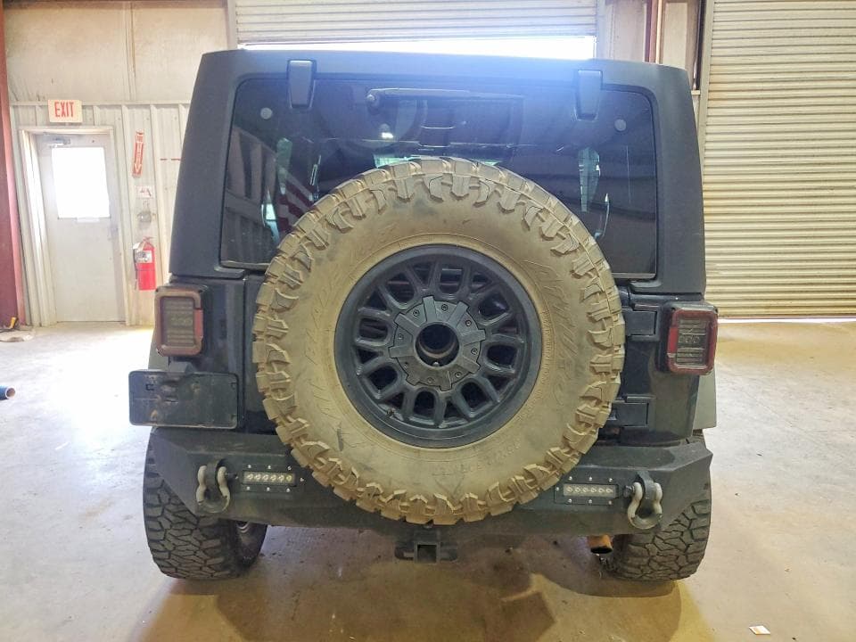 2017 JEEP WRANGLER UNLIMITED SPORT 6