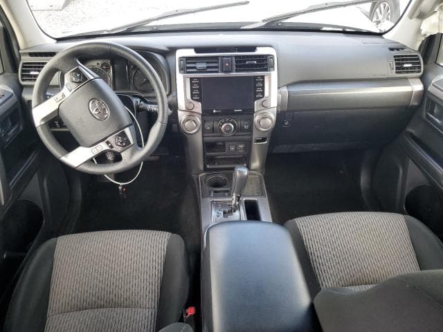 2023 TOYOTA 4RUNNER SR5 8