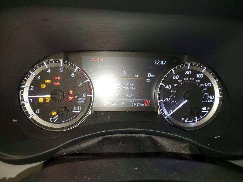 2024 TOYOTA HIGHLANDER LE LE 9