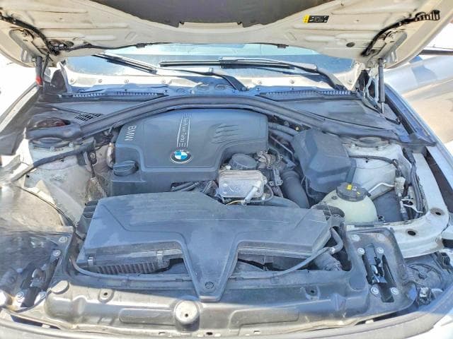 2017 BMW 320 I I 11