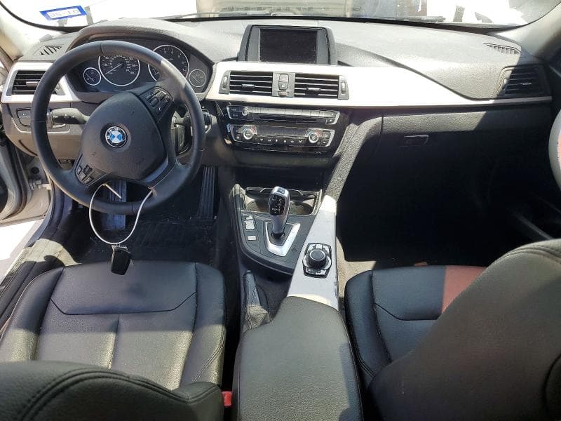2017 BMW 320 I I 8