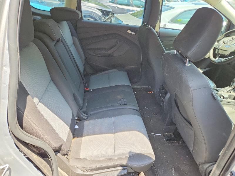 2019 FORD ESCAPE SE SE 11