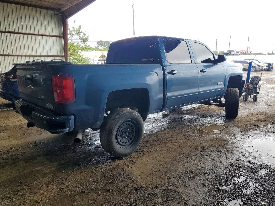 2018 CHEVROLET SILVERADO C1500 LT 3
