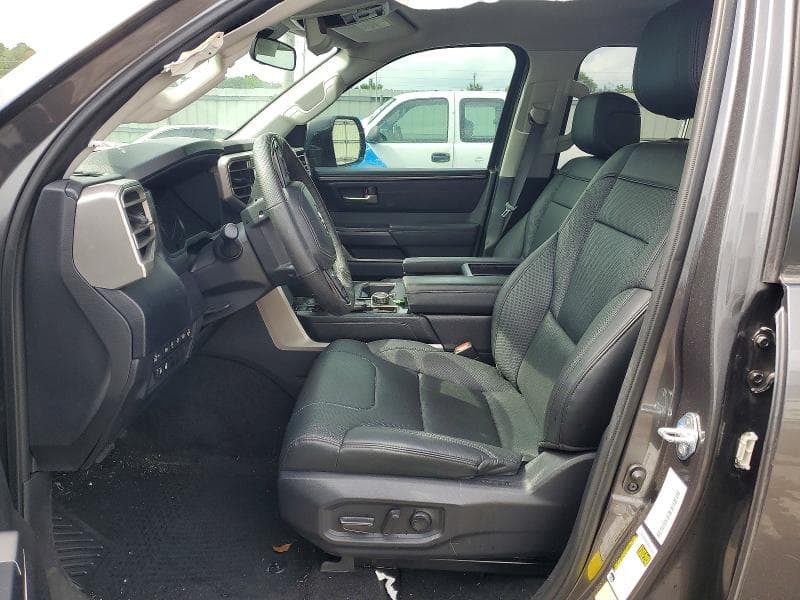 2024 TOYOTA TUNDRA SR5 SR5 7