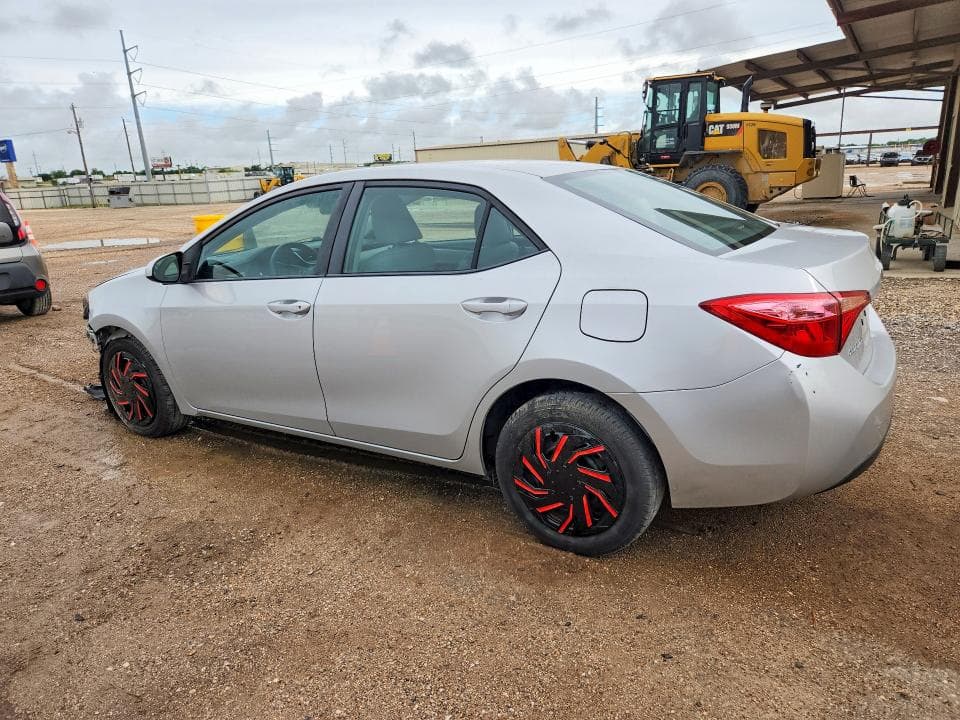 2017 TOYOTA COROLLA LE 2