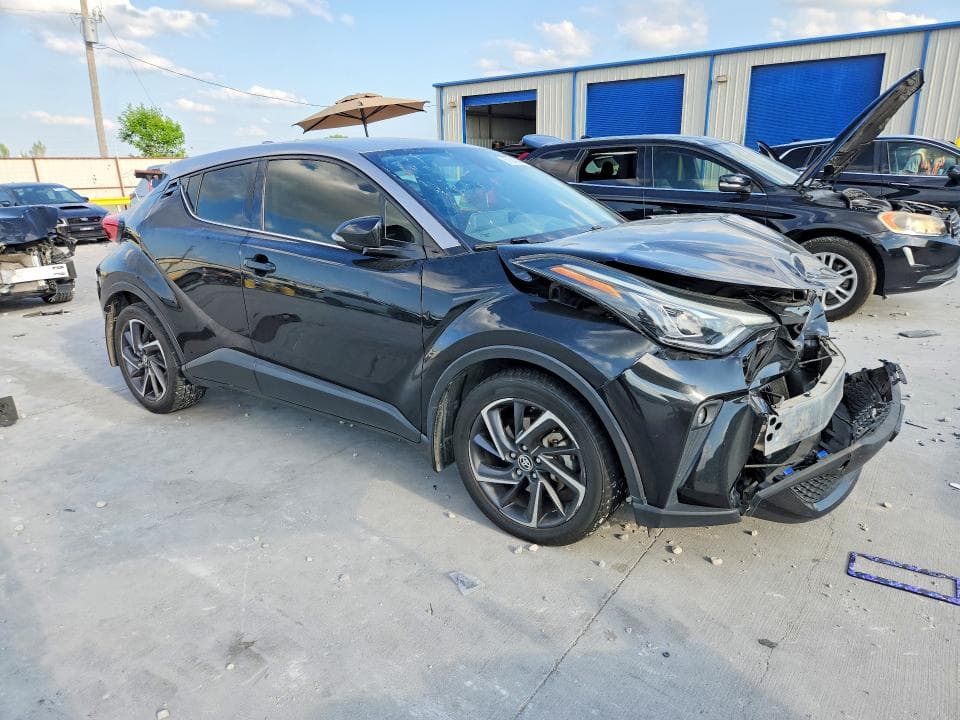 2021 TOYOTA C-HR LIMITED LIMITED 4