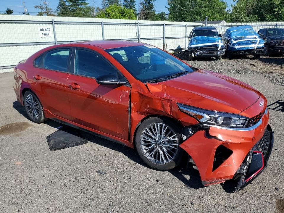 2023 KIA FORTE GT LINE 4