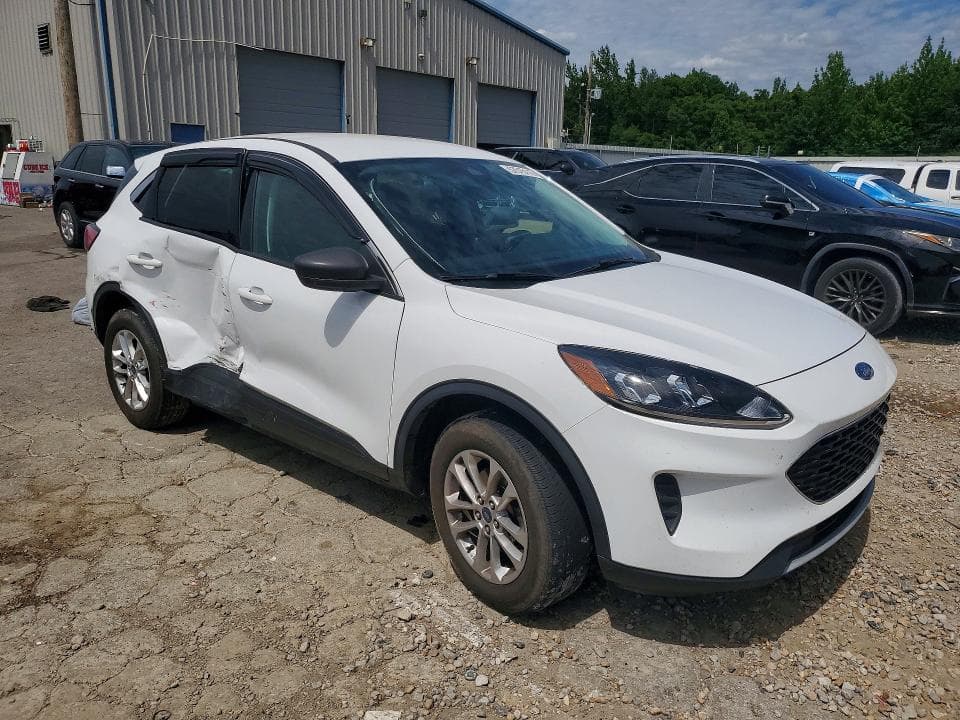 2022 FORD ESCAPE SE 4