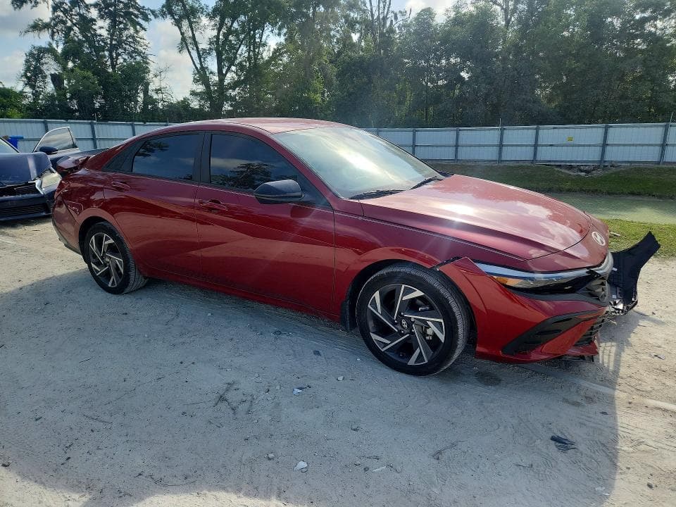 2025 HYUNDAI ELANTRA HYBRID SEL SPORT 4
