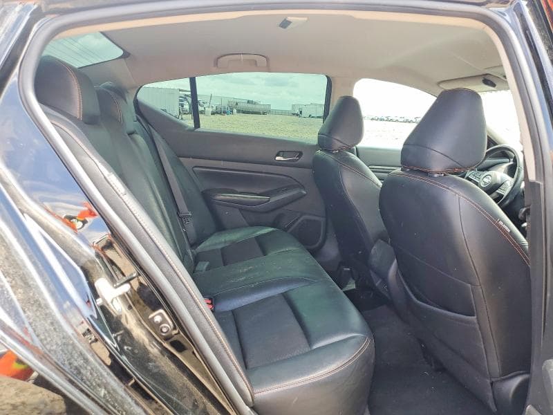 2022 NISSAN ALTIMA SR 10