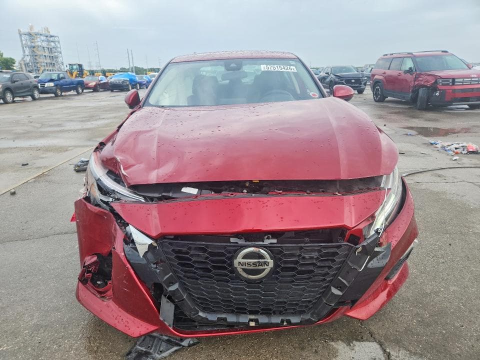 2022 NISSAN ALTIMA SV 5