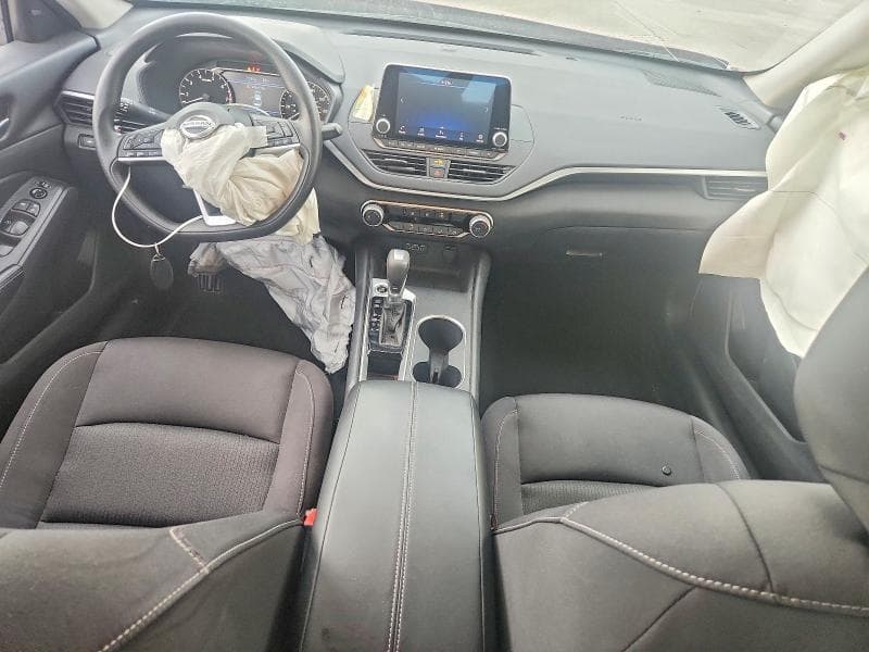 2022 NISSAN ALTIMA SV 8