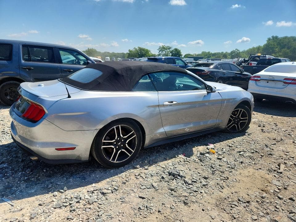 2020 FORD MUSTANG 3