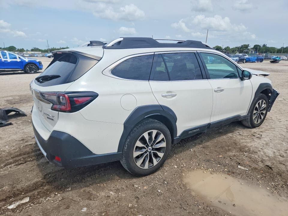 2023 SUBARU OUTBACK TOURING TOURING 3