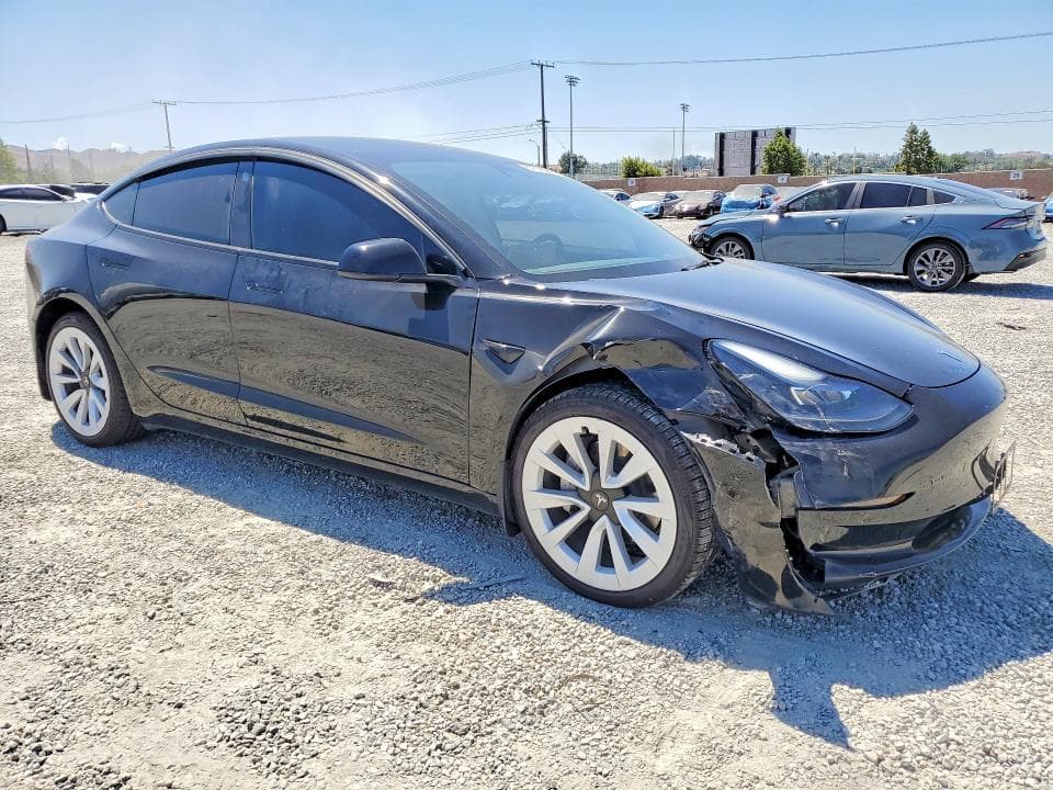 2023 TESLA MODEL 3 4