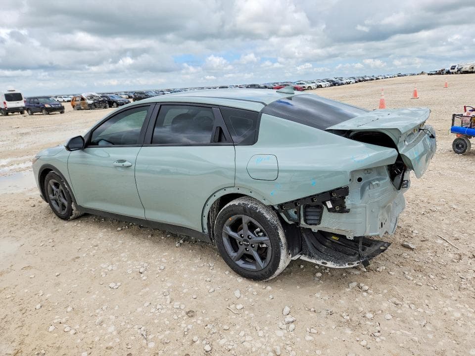 2025 KIA K4 LXS 2