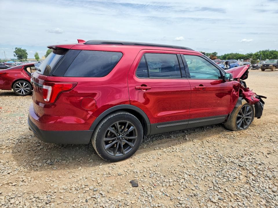 2017 FORD EXPLORER XLT 3