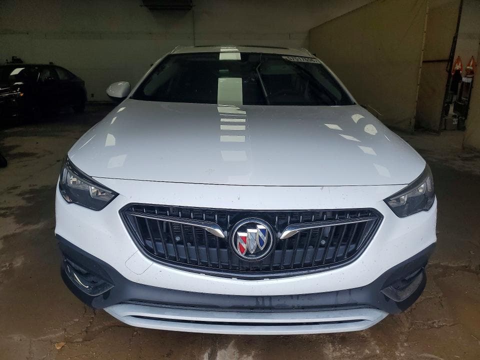 2018 BUICK REGAL TOURX PREFERRED PREFERRED 5