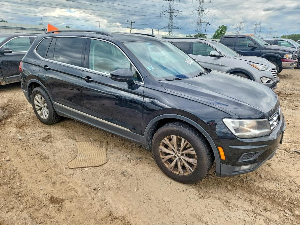 2018 VOLKSWAGEN TIGUAN SE SE 4