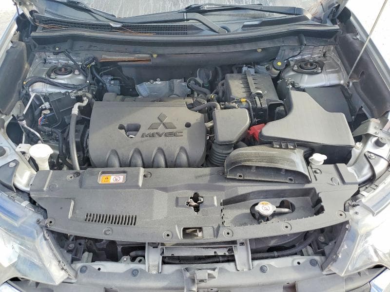 2019 MITSUBISHI OUTLANDER LS 11