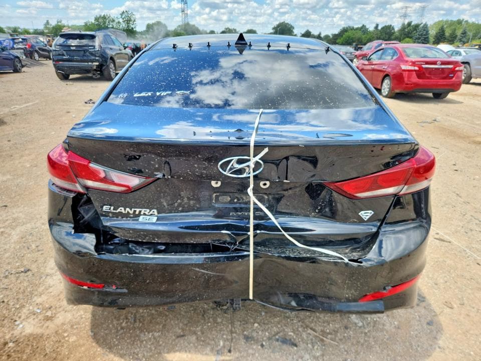 2017 HYUNDAI ELANTRA SE 6