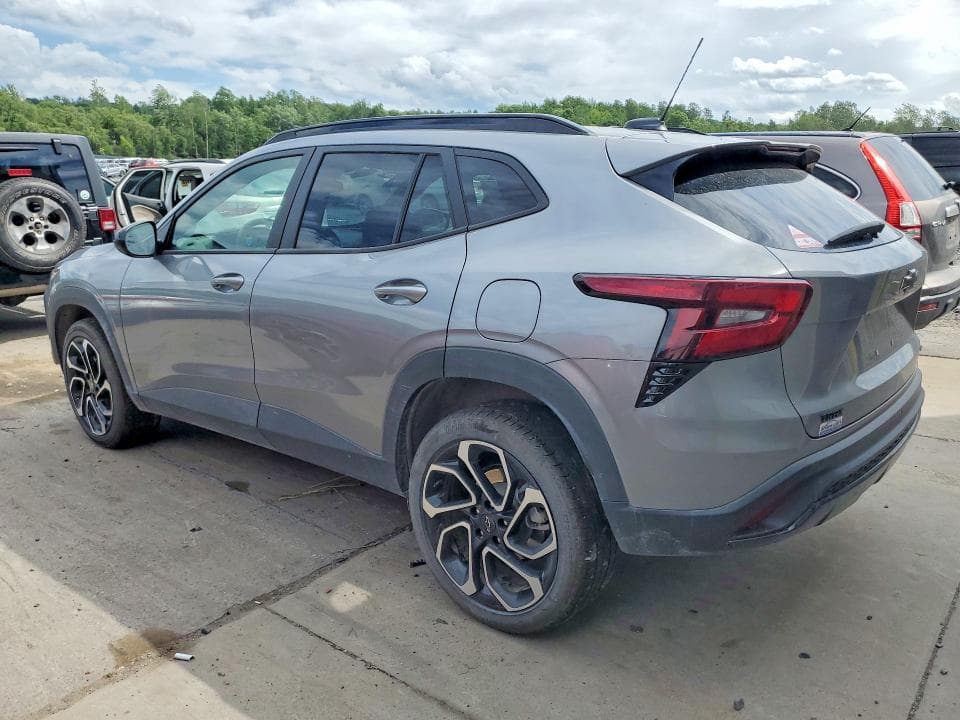 2025 CHEVROLET TRAX 2RS 2