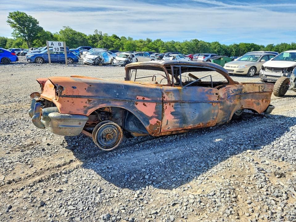 1957 CHEVROLET BEL AIR