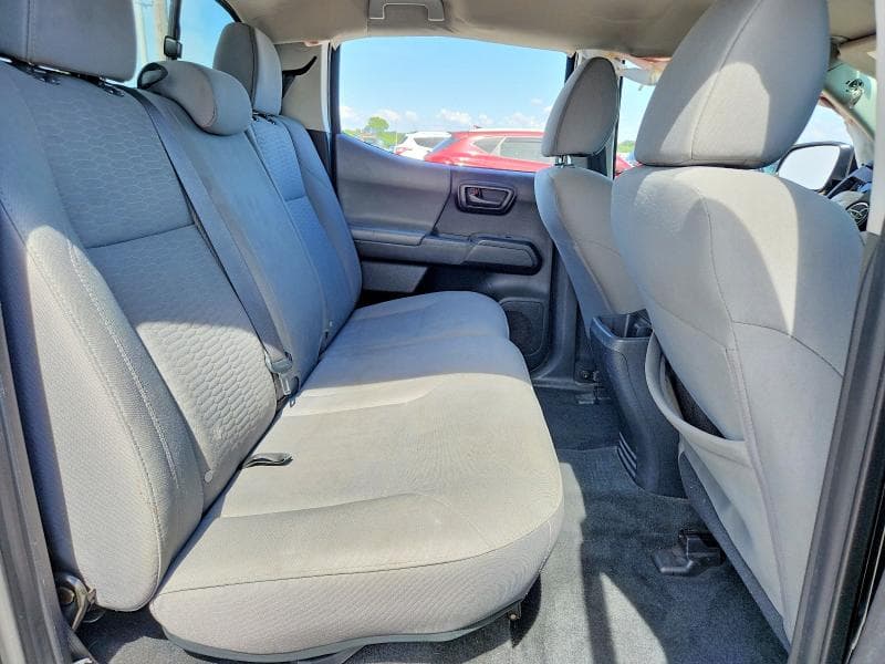 2019 TOYOTA TACOMA SR V6 10