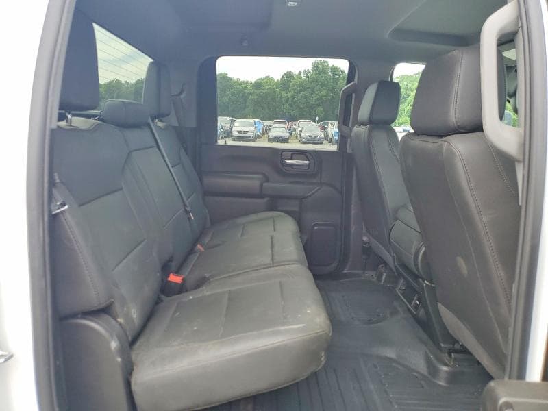 2026 CHEVROLET SILVERADO K2500 HEAVY DUTY 11