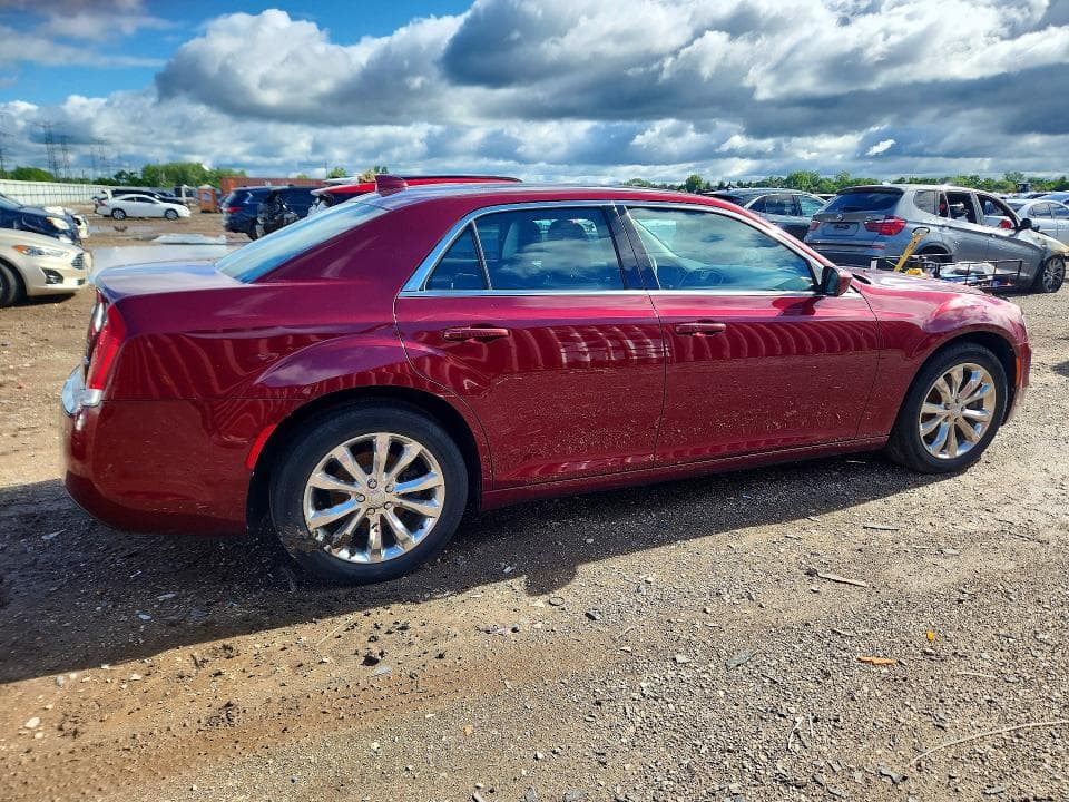 2016 CHRYSLER 300 LIMITED 3